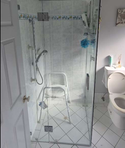 Glass shower screen and tiles