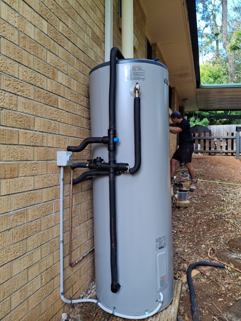 Large storage hot water system installed outdoors